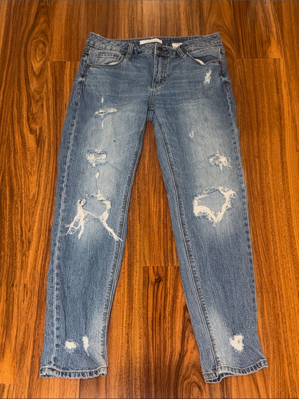 eunina Distressed Light Blue Boyfriend Jeans